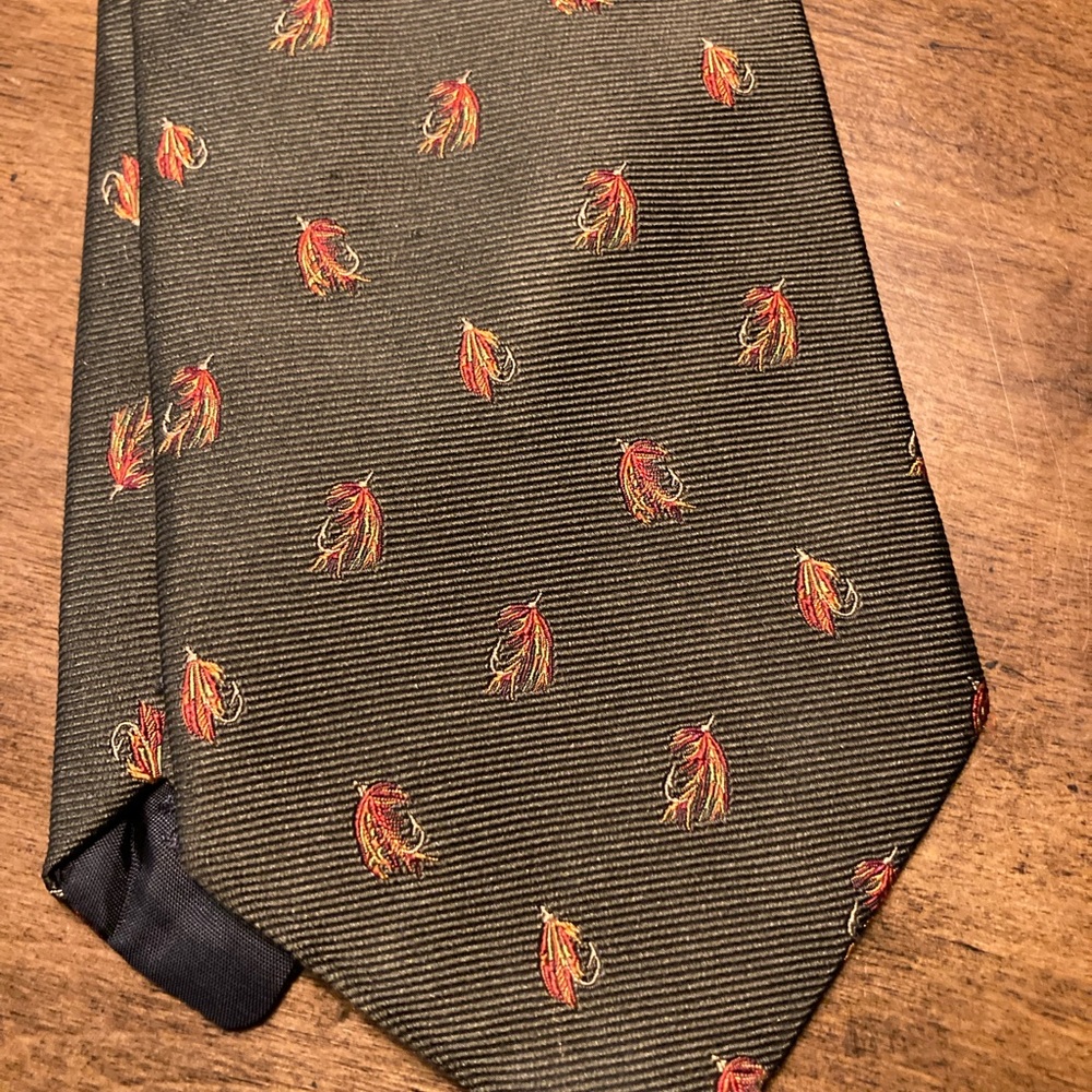 Elegant Green Paisley Tie